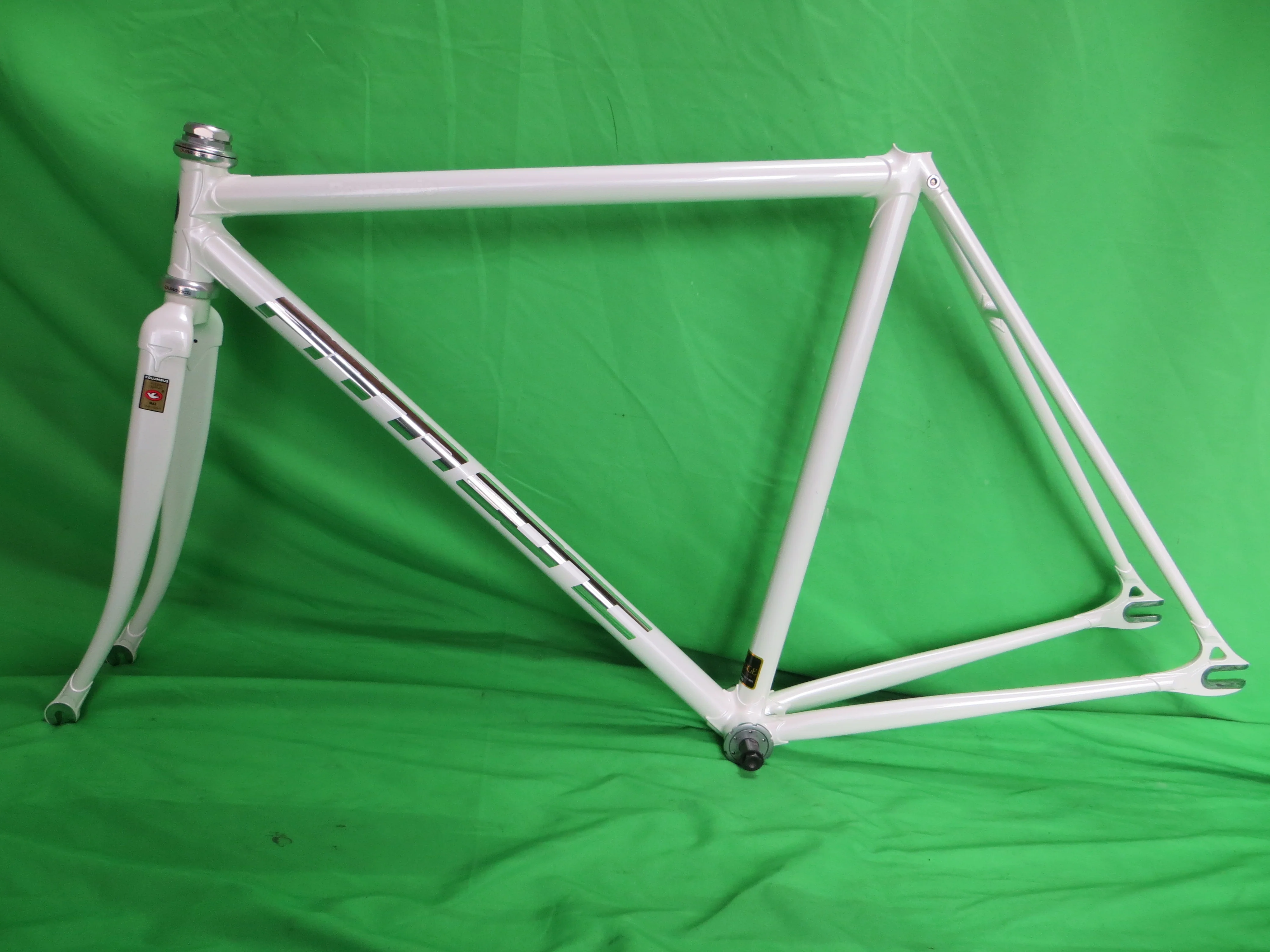 Frames by Price ▼